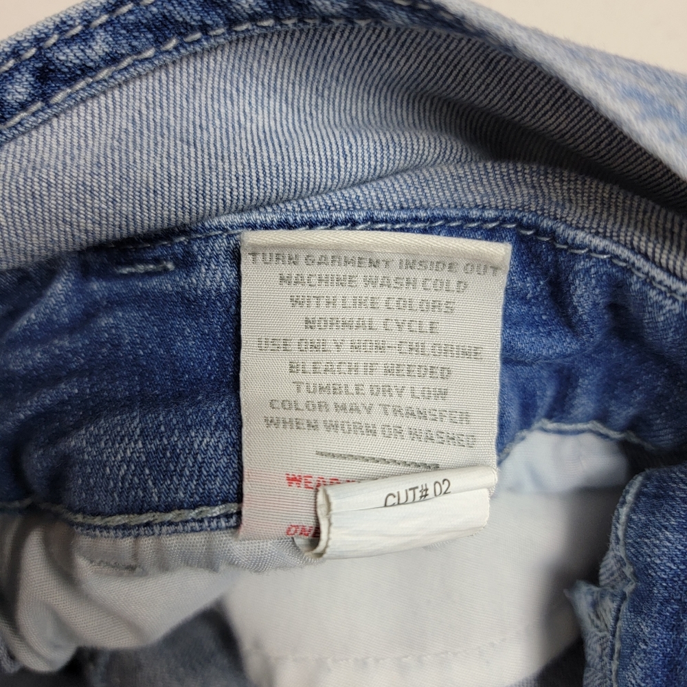 Torrid Shortall Vintage Stretch Light Wash Sz 22 Distressed Cuffed Denim Jumper - Picture 12 of 14